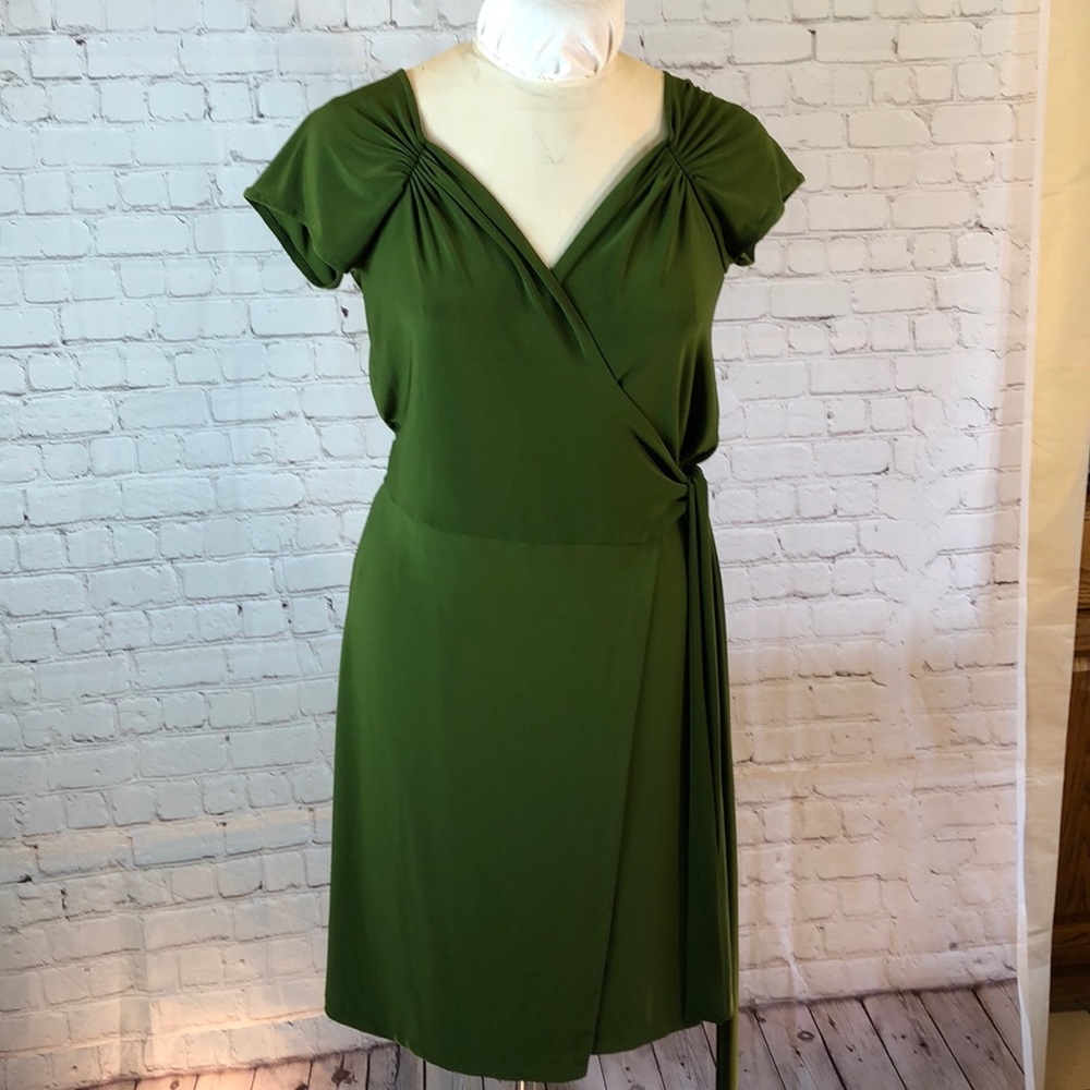 NWOT Norma Kamali moss green wrap dress